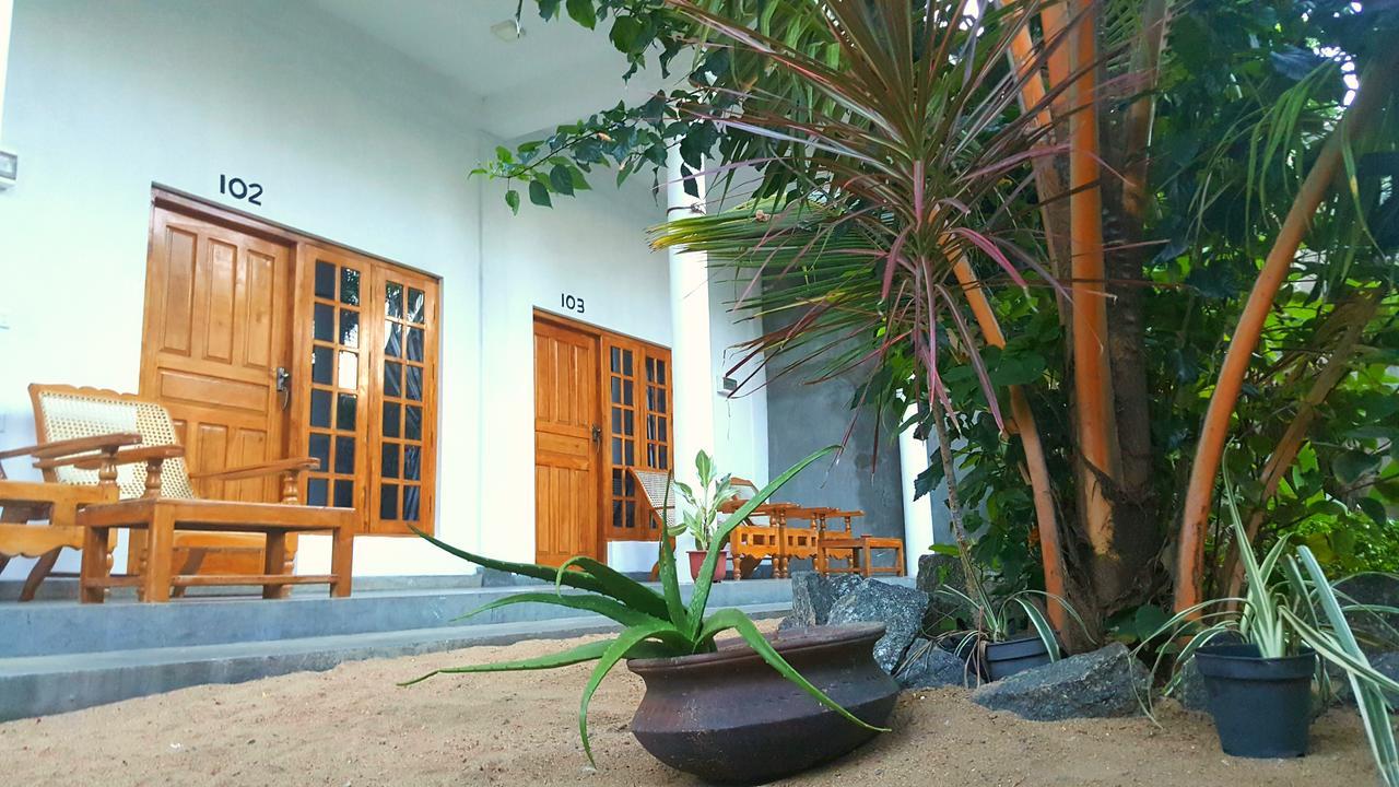 Cili Hotel Baía de Arugam Exterior foto