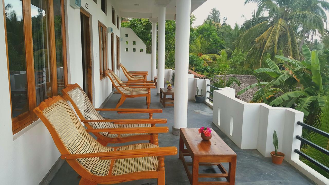 Cili Hotel Baía de Arugam Exterior foto