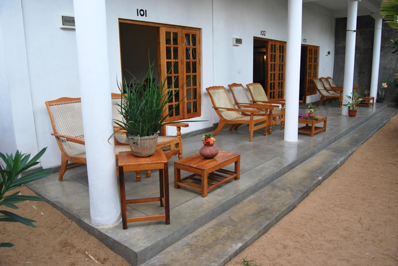 Cili Hotel Baía de Arugam Exterior foto